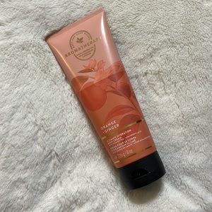 Bath and Body Works lotion